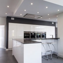 Fehér konyha kialakítása fekete munkalappal: 80 legjobb ötlet, fénykép a belső térben-17