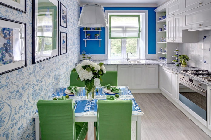 interno della cucina blu-verde