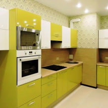 Design della cucina con carta da parati verde: 55 foto moderne all'interno-1