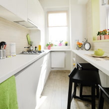 Progettazione di una cucina stretta: layout, decorazione, disposizione dei mobili, foto-8