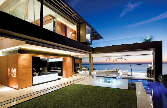 casa high-tech in riva al mare