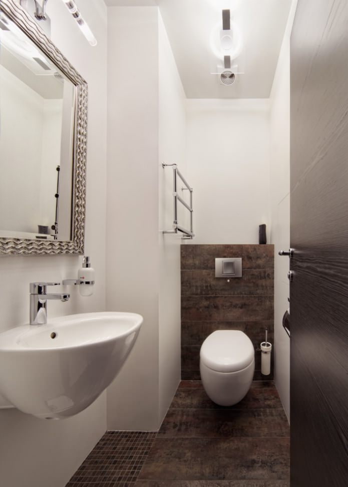 Moderne stijl in de badkamer