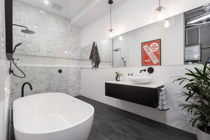 Fürdőszoba belseje függő mosdóval modern stílusban