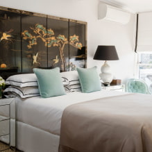 Testiera per camera da letto: foto all'interno, tipi, materiali, colori, forme, decorazioni -0