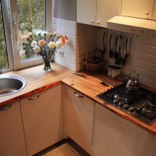 Πώς να εξοπλίσετε μια κουζίνα με νεροχύτη δίπλα στο παράθυρο; -3