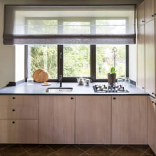 Πώς να εξοπλίσετε μια κουζίνα με νεροχύτη δίπλα στο παράθυρο; -2