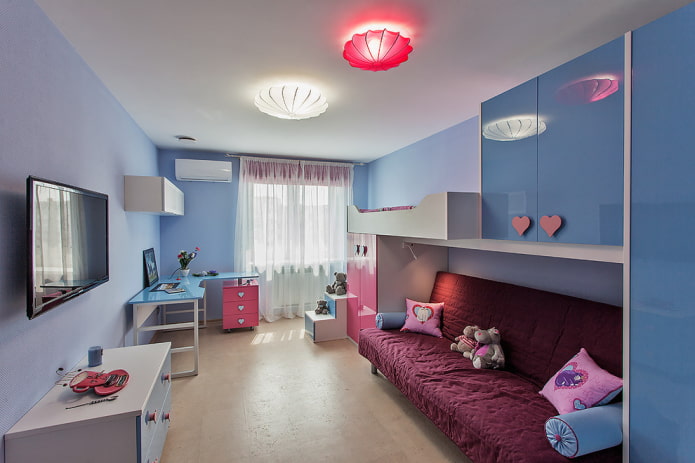 dizajn spavaće sobe za dvije djevojčice različite dobi