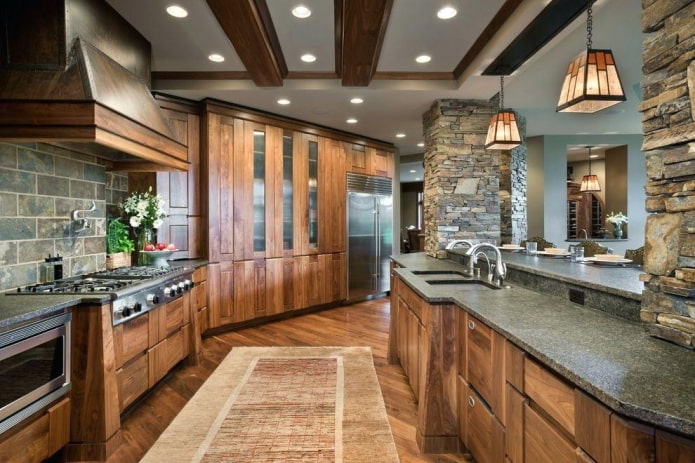 virtuvė rudais tonais šalies stiliaus
