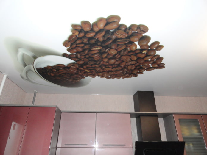 plafond met een foto van koffie in de keuken