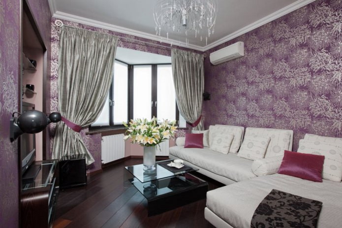 Modern paars behang voor in de woonkamer