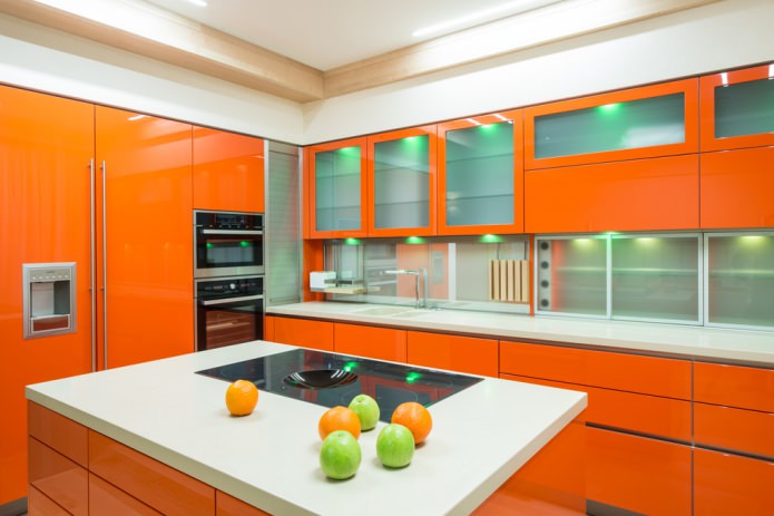 άνθος πορτοκαλιάς στην κουζίνα