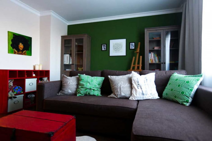 groen met rood in het interieur