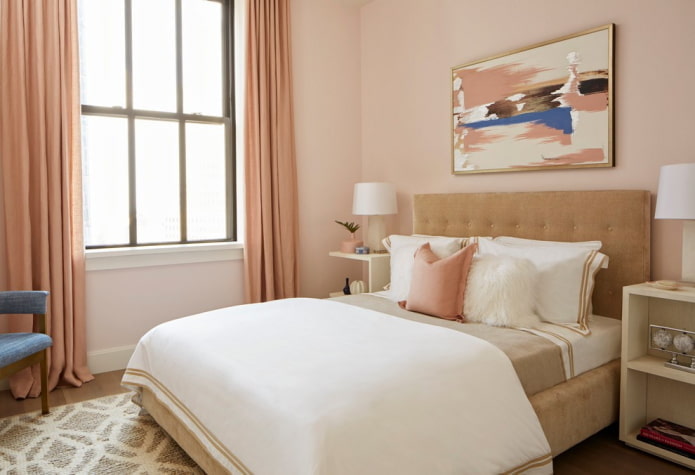 slaapkamer interieur in roze tinten