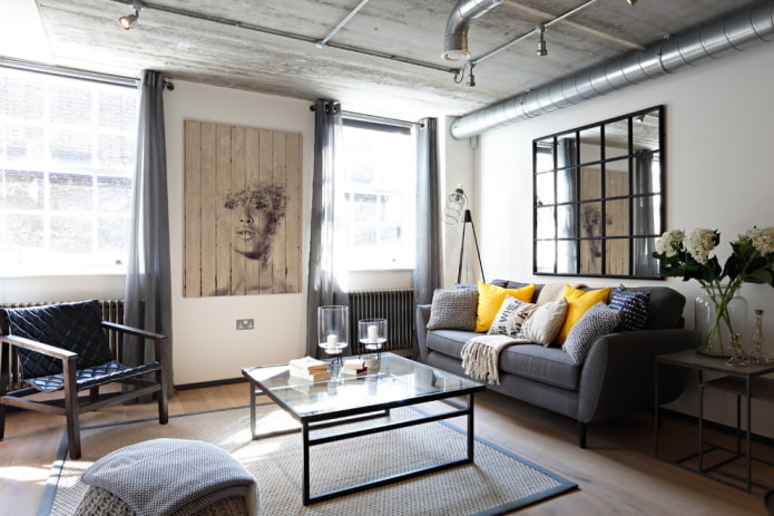 salontafel in een loft-stijl interieur