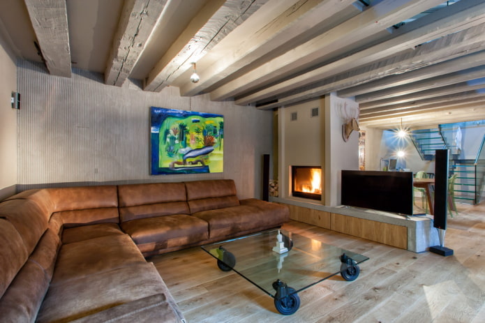 tavolo all'interno del soggiorno in stile loft