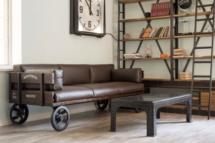 smeedijzeren tafel in een loft-stijl interieur