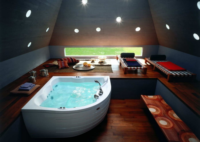 חדר אמבטיה עם תאורה פנימית