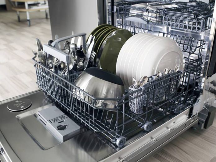 食器洗い機の選択：タイプ、機能、モード