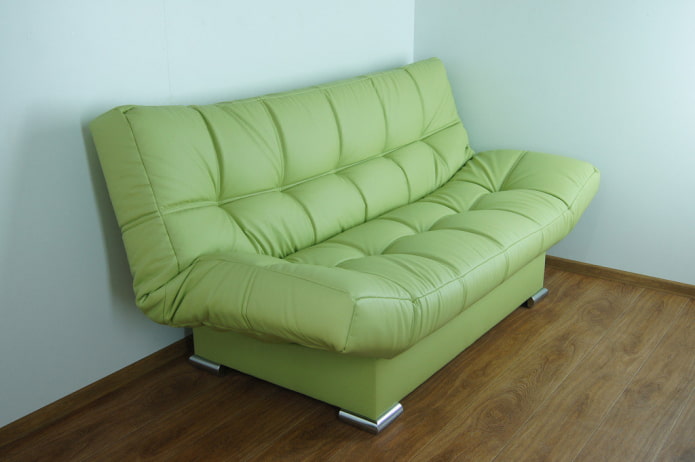 sofa click-gag groen in het interieur