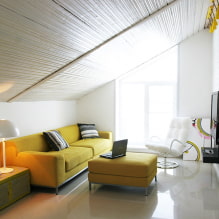 Geltona sofa interjere: tipai, formos, apmušalų medžiagos, dizainas, atspalviai, deriniai-5