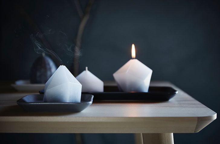 Piękne kształty białe świece Ikea Winter - zdjęcie